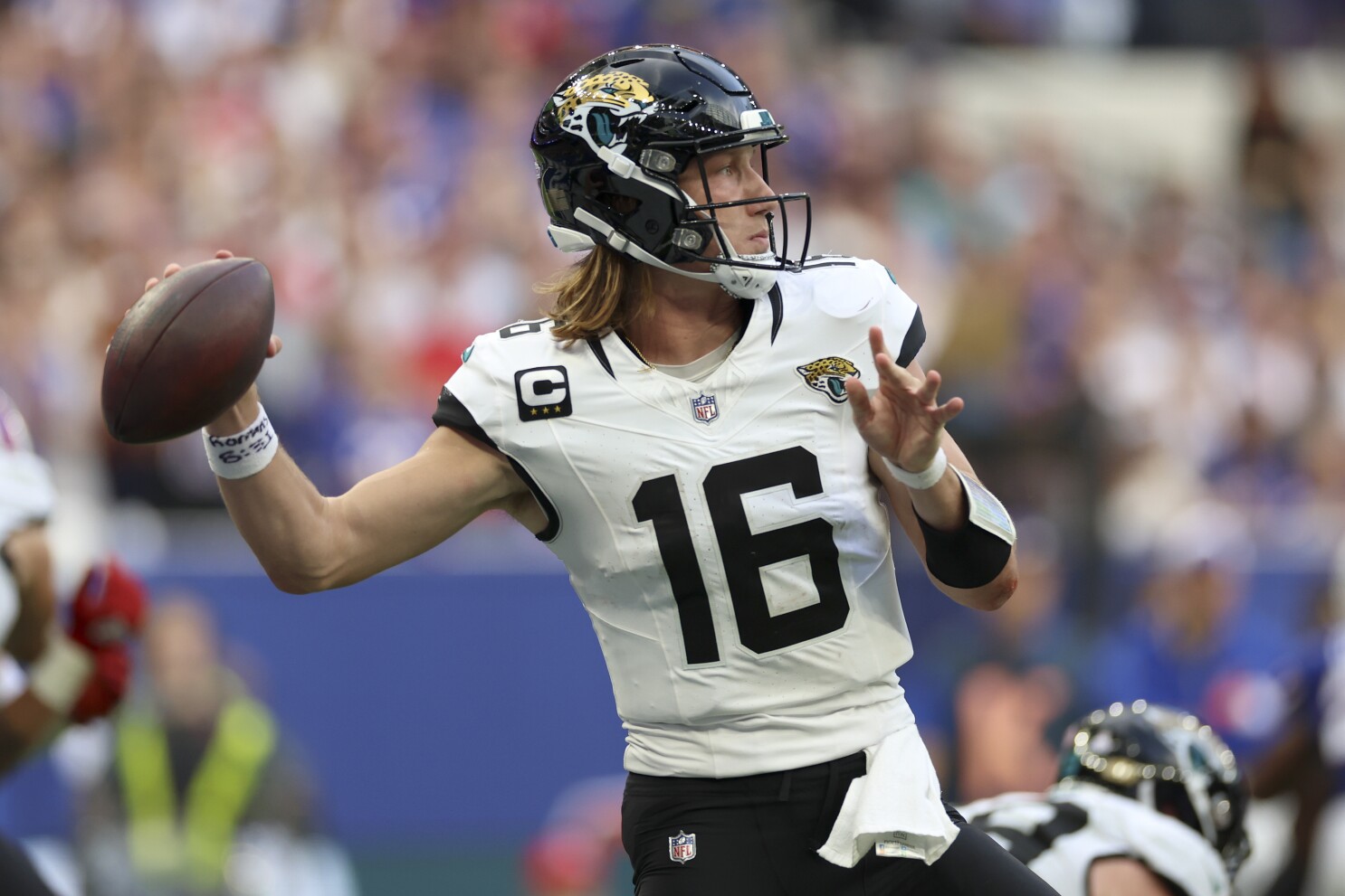 Fantasy week 6 sales